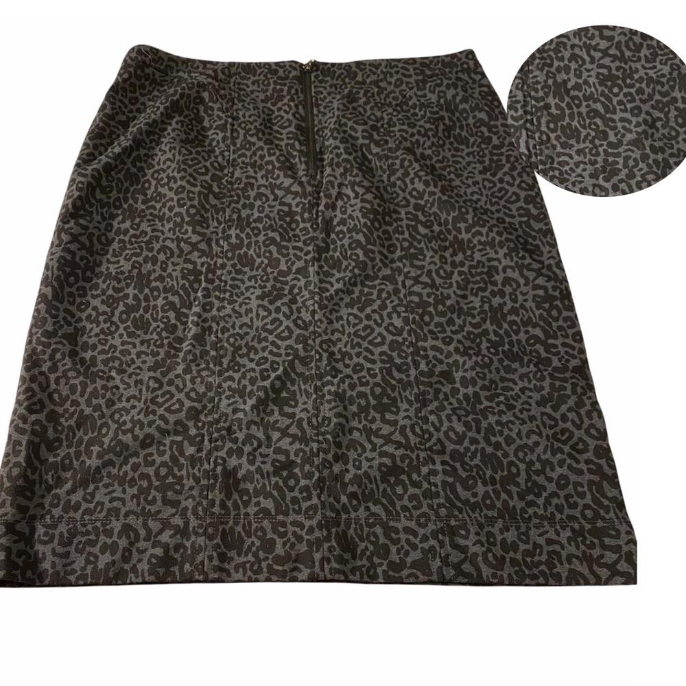 Alfani Leopard print pencil skirt gray and black Sz 10